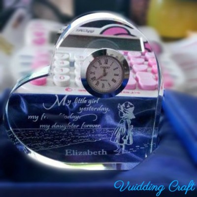 Heart Shape Personalized Etched Crystal Transparent Birthday Clock