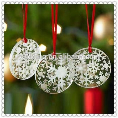 Circle Snowflake Engraved Christmas Glass Pendant For Party Favor